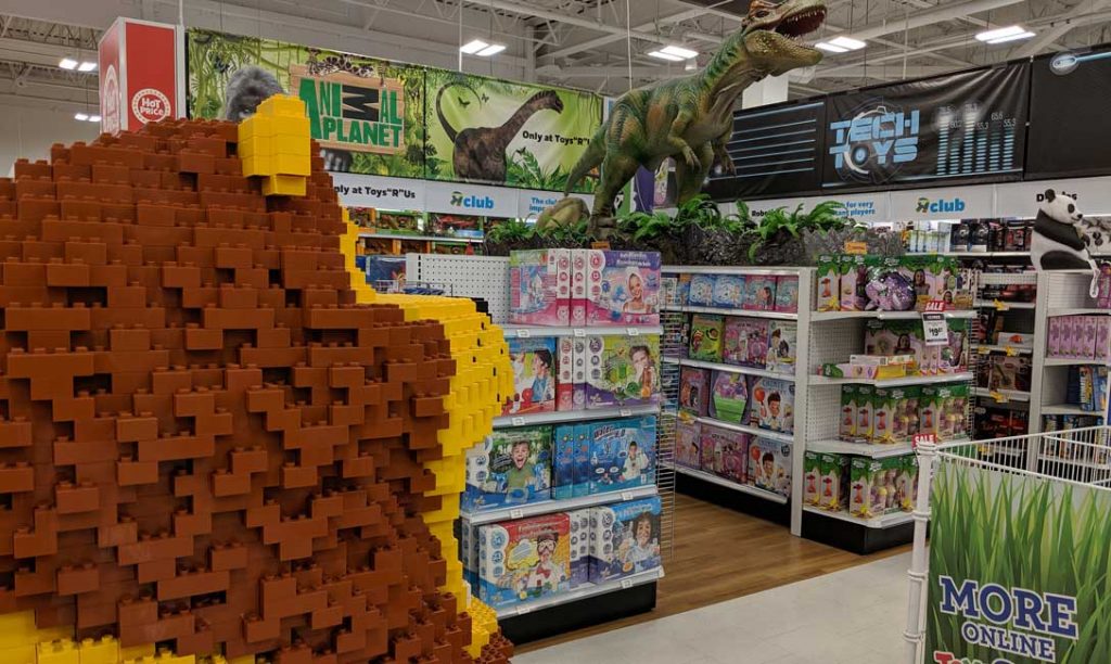 Experiential retail environment
